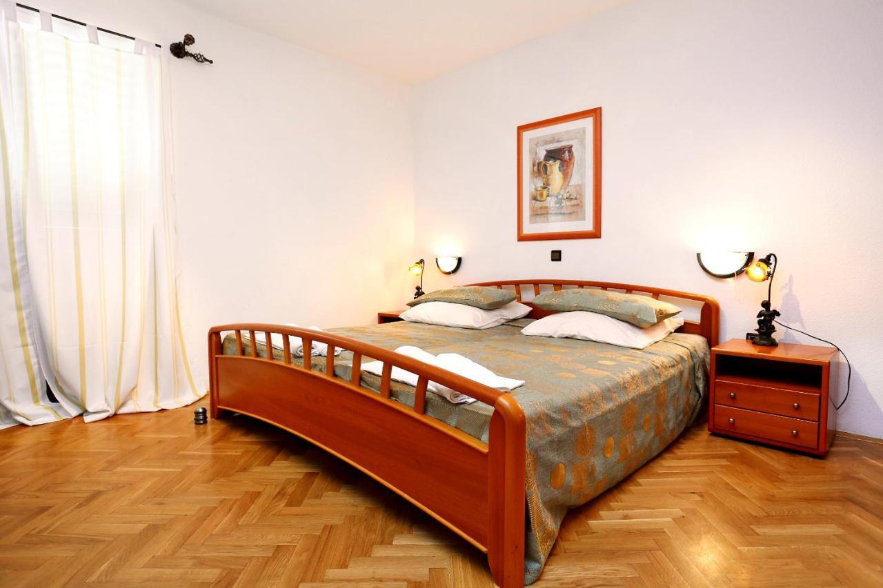 Apartments And Rooms With Parking Space Duce, Omis - 10303 外观 照片
