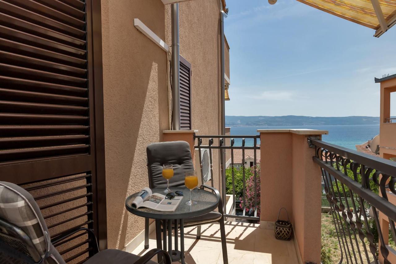 Apartments And Rooms With Parking Space Duce, Omis - 10303 外观 照片