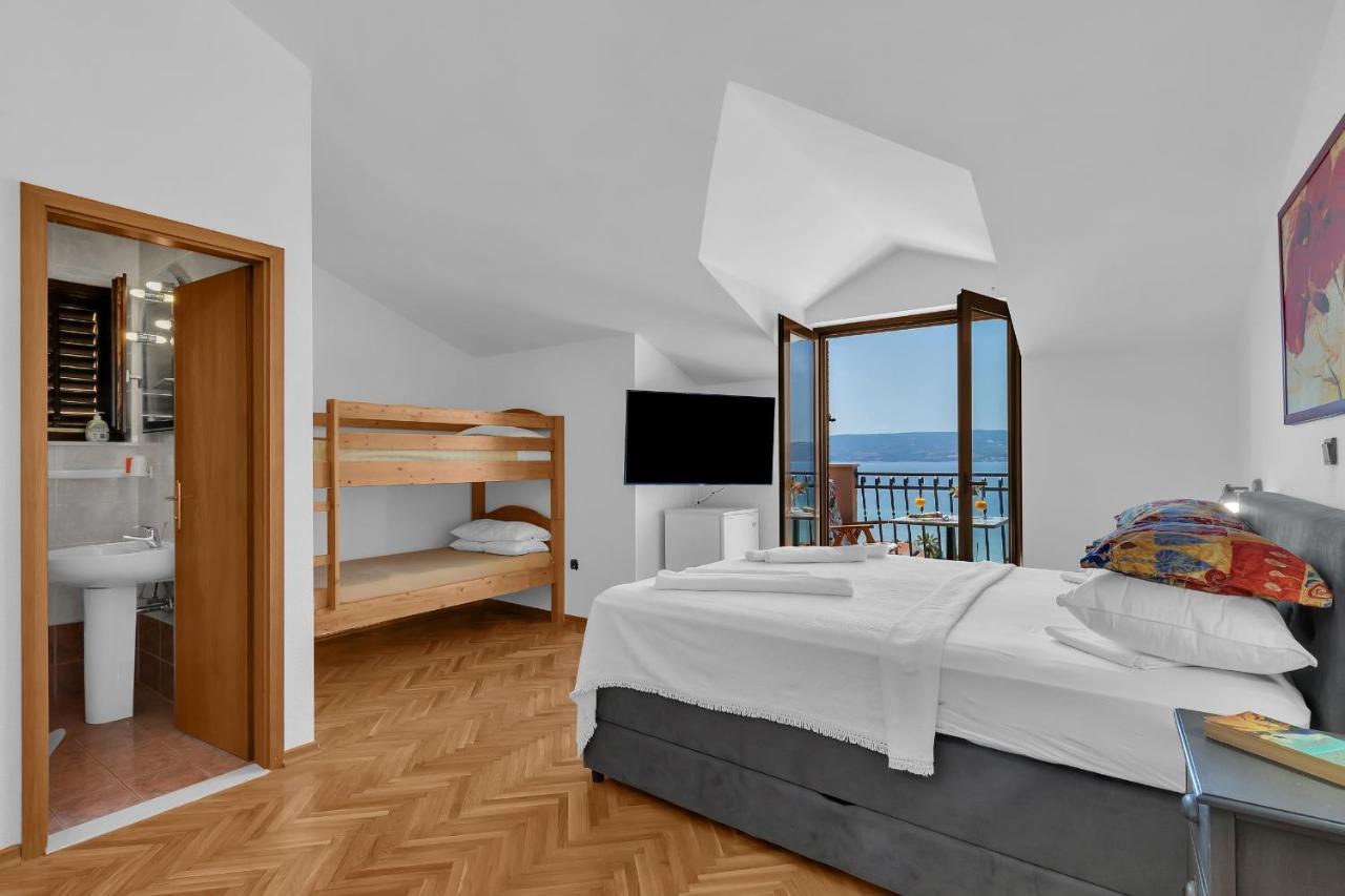 Apartments And Rooms With Parking Space Duce, Omis - 10303 外观 照片